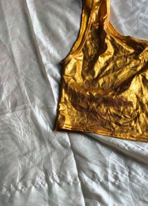5.4.6 GOLD METALLIC TOP