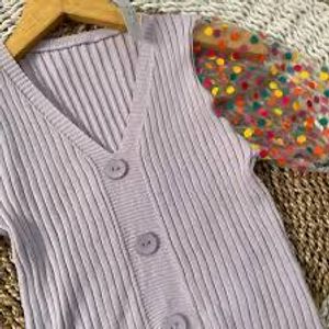 Cute lavender crop top with net sleeves