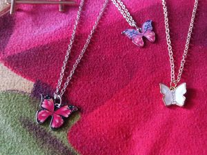 Chains And Clips Set @Rs.100