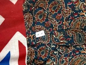 Women&#39;s top