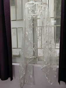 Elegant Floral Embroidered Dhupatta