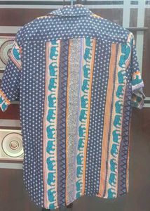 Patterned Casual Shirt(price Negotiable)