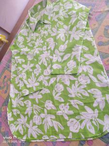 Floral Green Top