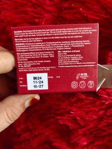 Swiss Beauty Hold Me Matte Liquid Lipstick | 12 Ho