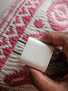 Original apple Adapter