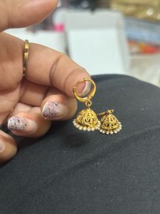 Elegant Gold Jhumka Earrings