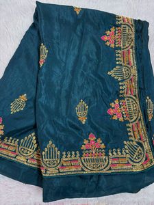 Elegant Saree with Stitched Blouse(upto 44in)