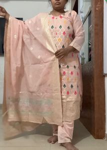 Elegant Pink Kurta Set