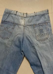 Vintage Light Wash Pleated Jeans