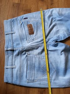 Jeans Pant -30&#34; Waist No Flaws
