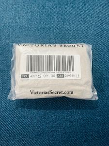 Authentic Victoria&#39;s Secret Wallet Card Case Ring