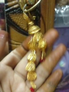Earings