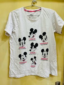 White Cute Top For Women