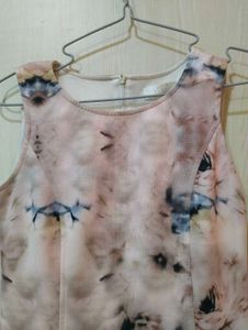 Elegant Sleeveless Dress