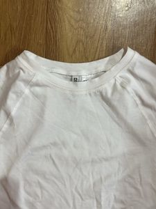 H&amp;M Cropped T-shirt