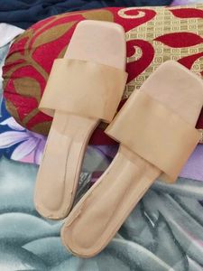 2 Combo Heels.