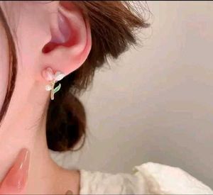🌷Tulip Earrings🌷