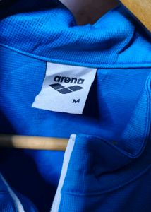 Arena Men Blue Front Zip Printed Sporty Tshirt