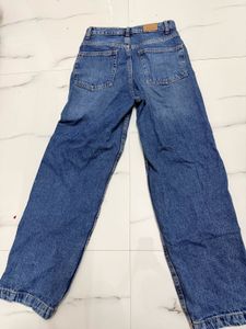 Ripped Blue Jeans xs size not used