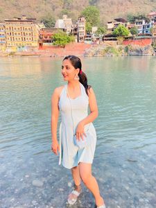 Backless Frock