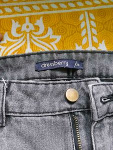 Dressberry Ripped Jeans