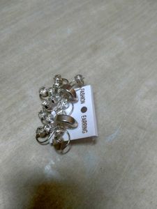 Sparkly Flower Earrings