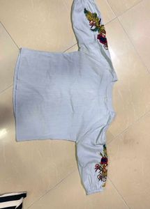 Embroidered Sleeve Blouse 32 30 vle ko bhi hojyega