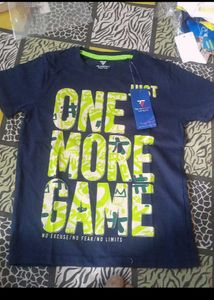 Boy&#39;s Graphic Tee