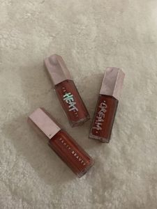 FENTY BEAUTY LIPGLOSS