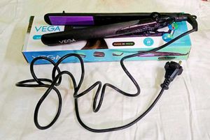 Vega Hair Straightener