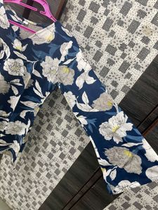 Floral Print short kurti