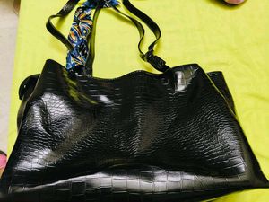 Black Tote Handbag