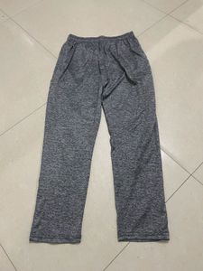 Under Armour Grey gymwear set