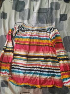 Offshoulder Top