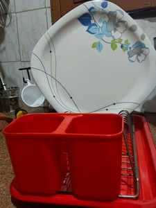 Dish Rack to Dry Plates And Spoons