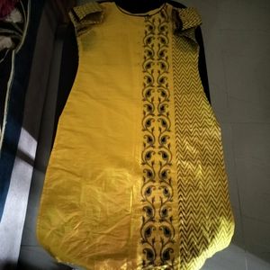 Combo Of 4 Kurtas