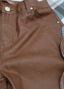 Leather Type Skinny Trouser