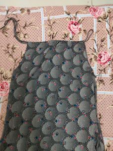 Black Coler Knee Length Top