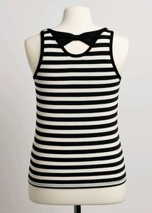 striped top