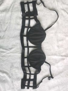 Strappy Cage Black Bra