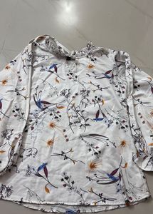 Floral Print Top🌸