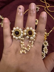 Handmade Maharashtrin Moti Necklace Set