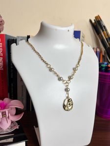 Pearl &amp; Gold Necklace