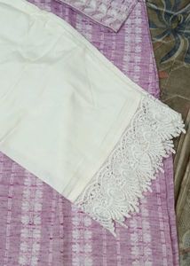 suit chikankari