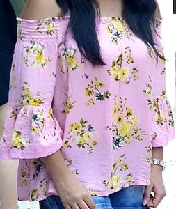 Bossini Half Sleeves Floral Pink Top💖