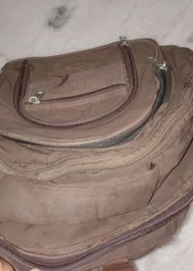 6 Chains Brown School Bag