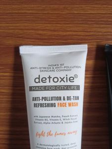 Combo Of 2 Facewash❗50% OFF ON DELIVERY FEE❗