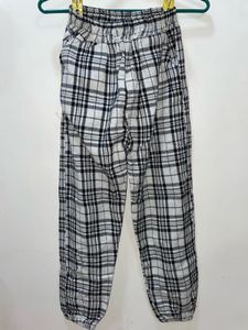 Set Of 3 Pants & 1 Top Combo For Sale