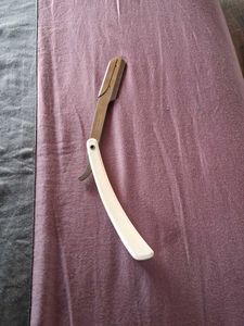 Vintage Straight Razor