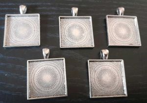10 Resin Art Jewellery Moulds (Bezels)
